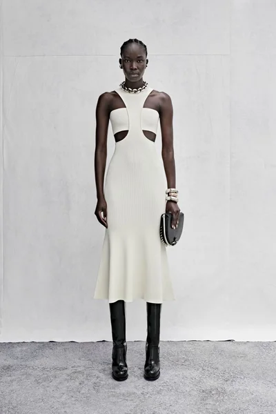 Look 12
